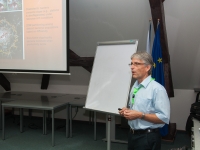 (c) Richard Lhotský